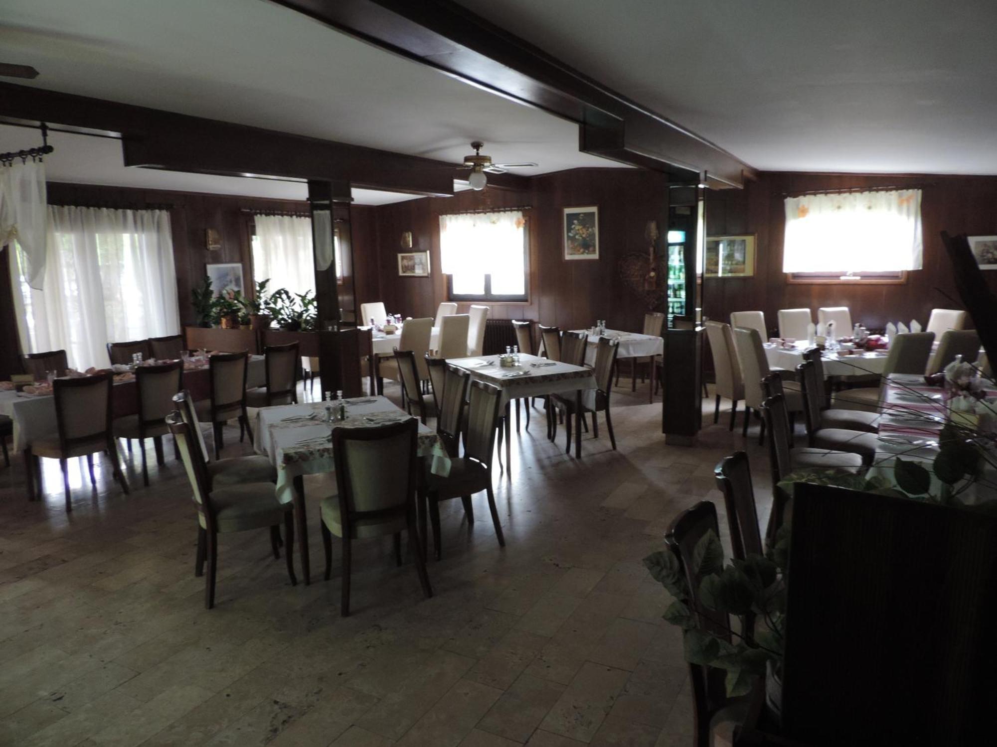 Bed And Breakfast Victoria Ogulin Esterno foto