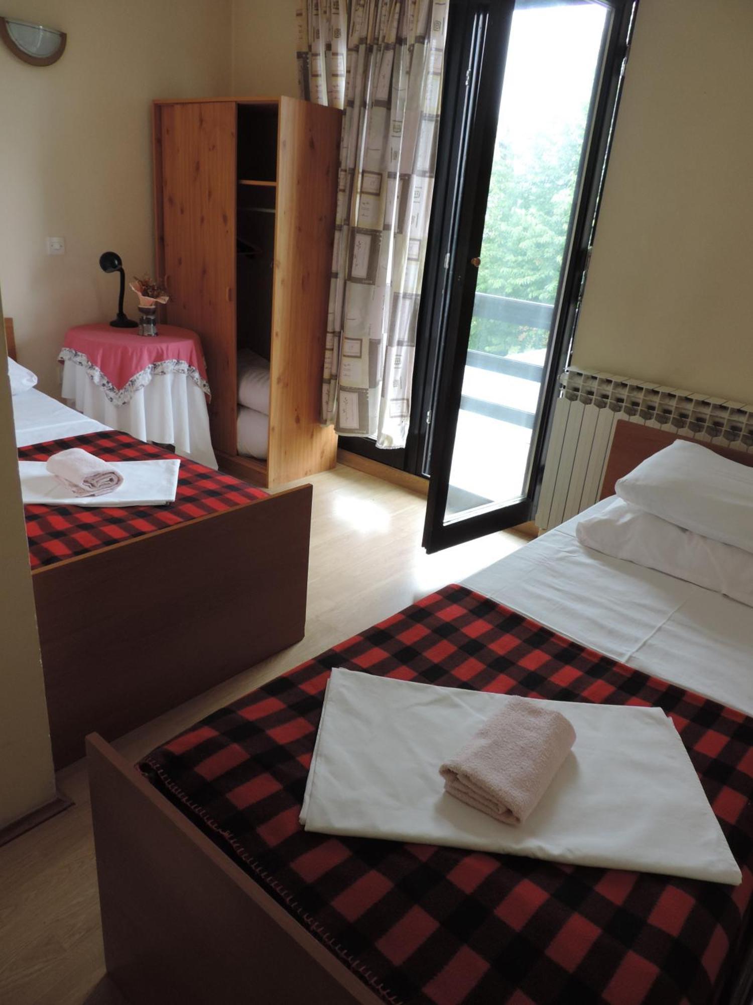 Bed And Breakfast Victoria Ogulin Esterno foto